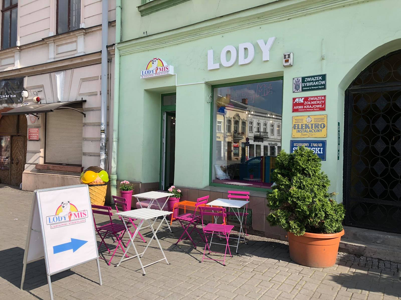 Lodziarnia „Miś”